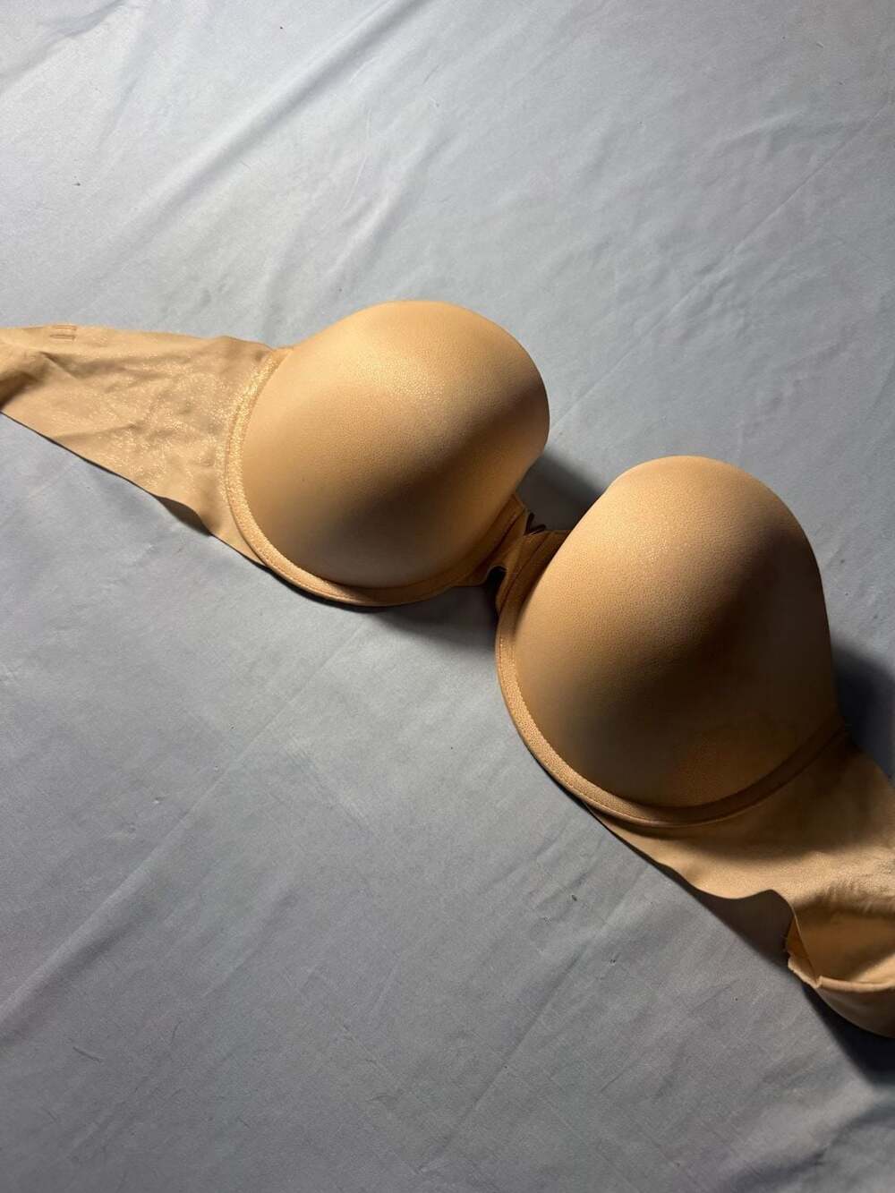 Victoria's Secret Multi-Way Strapless Bra Size 36D Tan